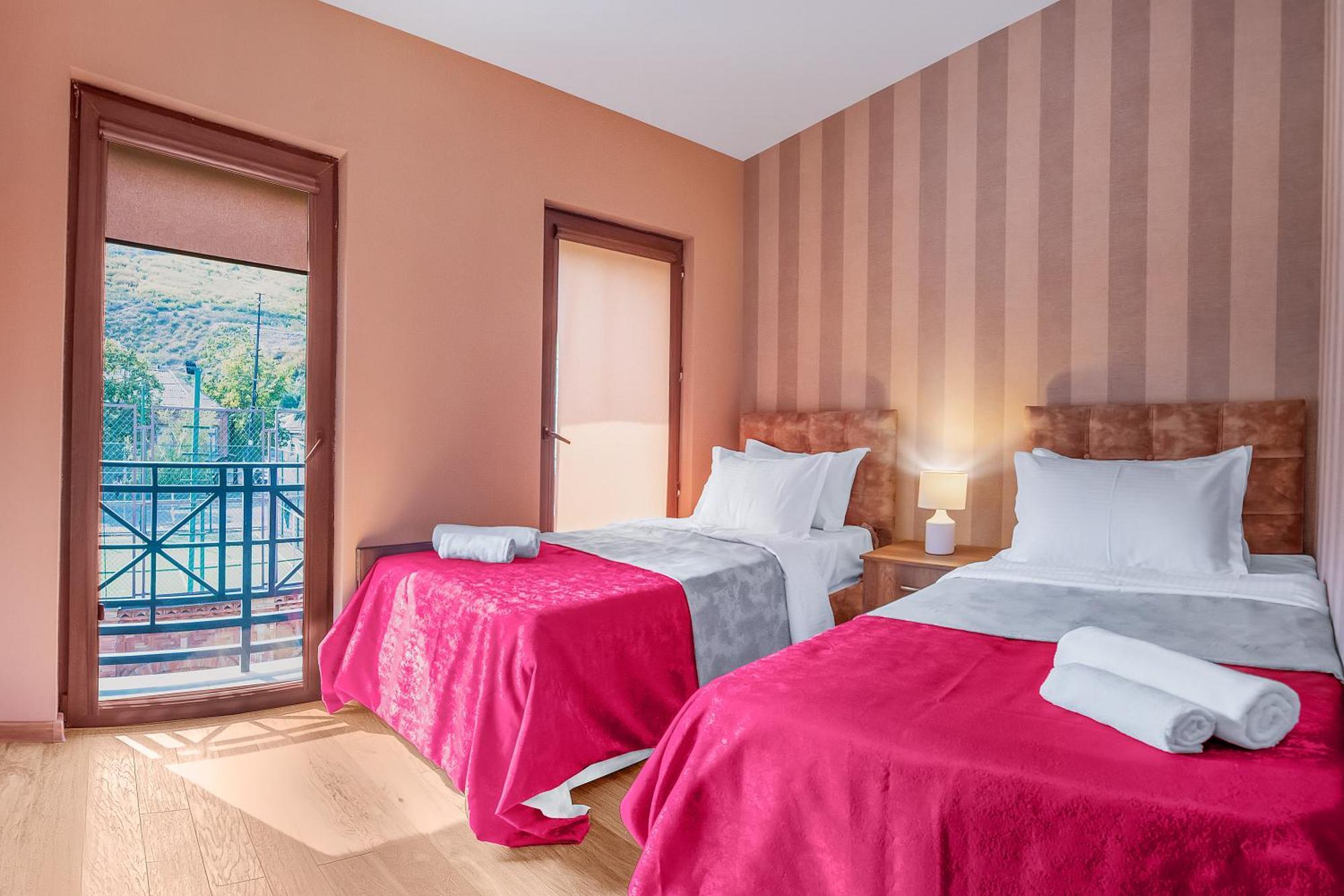 Hotel Dzvel Ubanshi Gori Exteriér fotografie