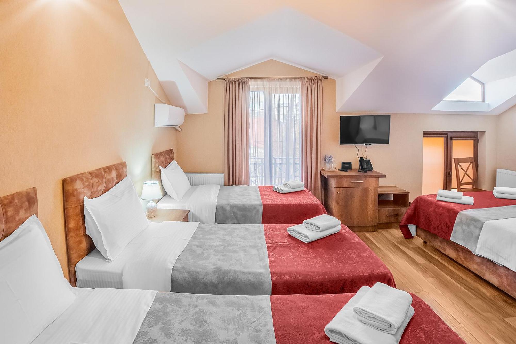 Hotel Dzvel Ubanshi Gori Exteriér fotografie